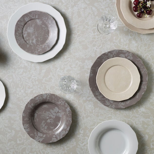 Plates set  image number 4