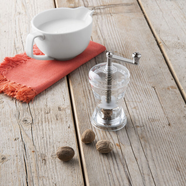 Nutmeg mill  image number 1