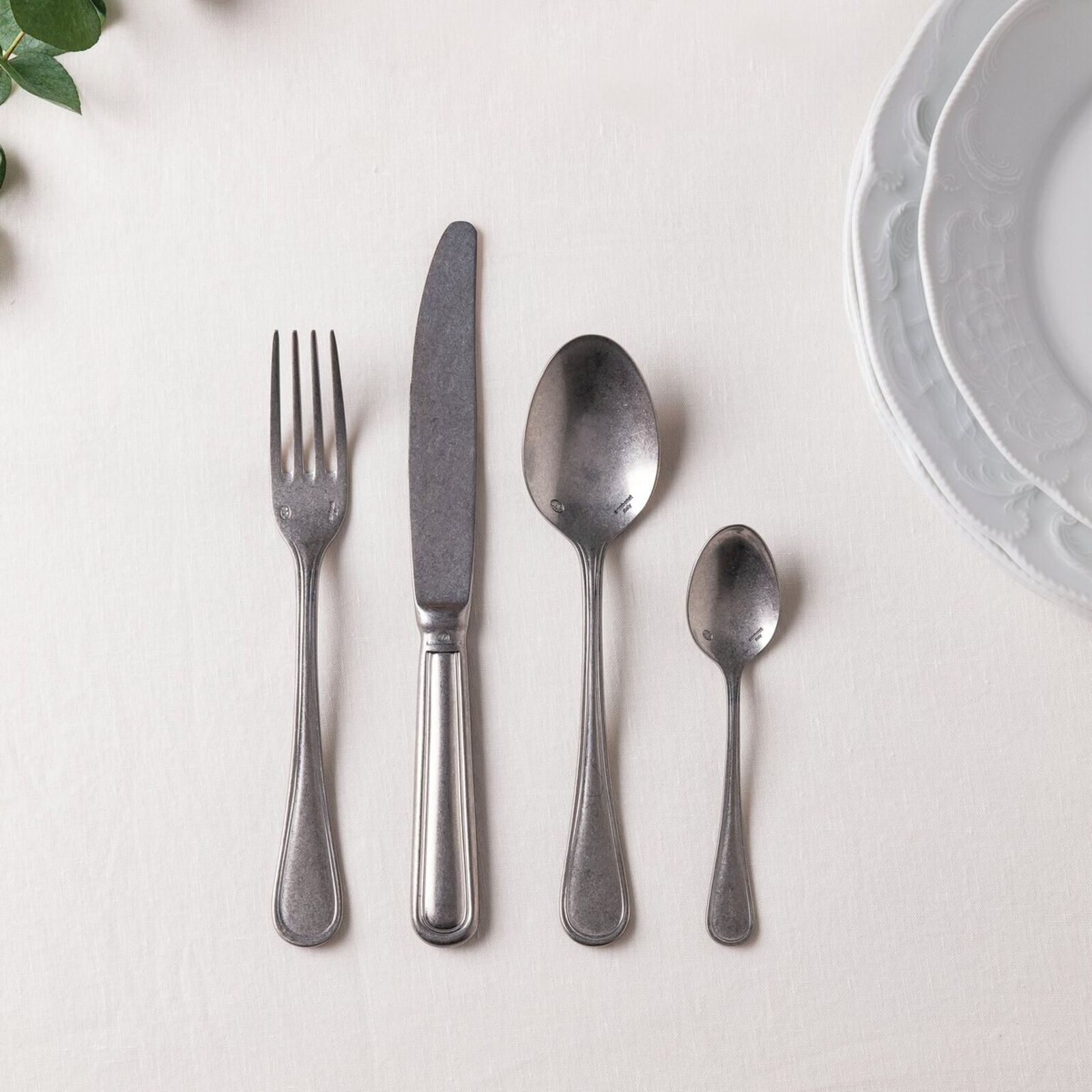 Servizio tavola 24 posate  image number null