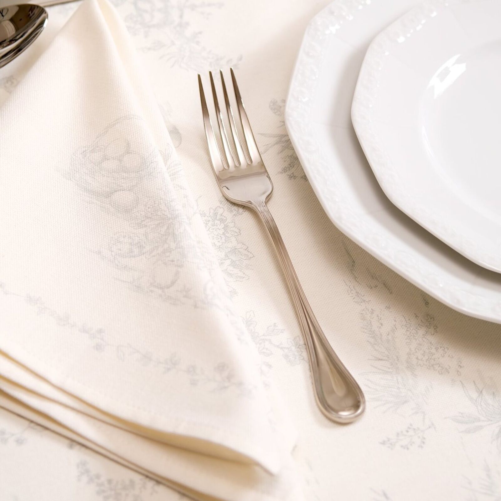 Servizio tavola 24 posate  image number null