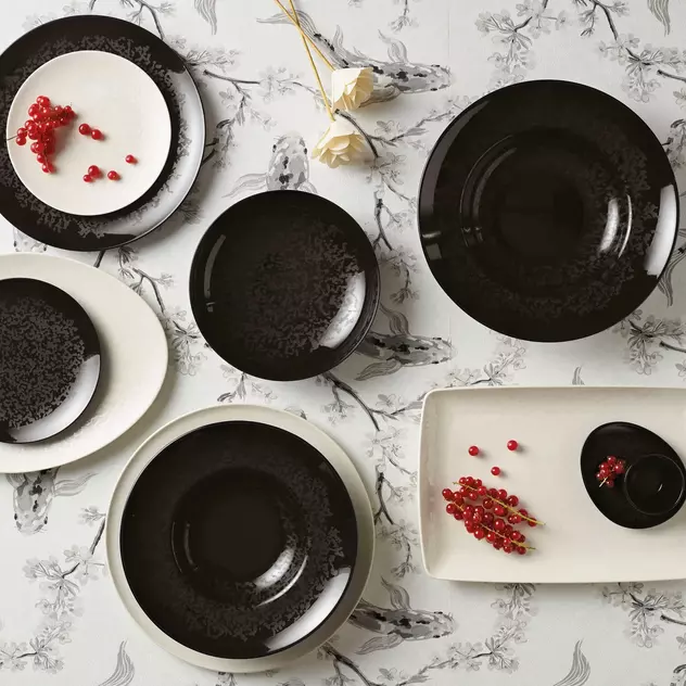 Set de couverts avec assiettes, 4 personnes image number 8
