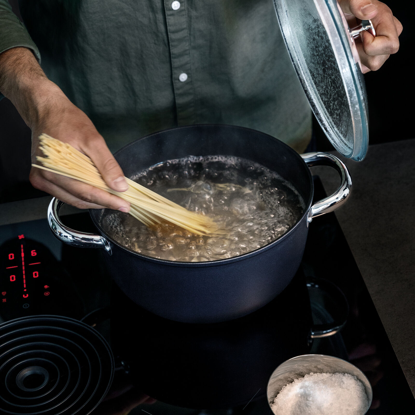 Saucepot  image number null