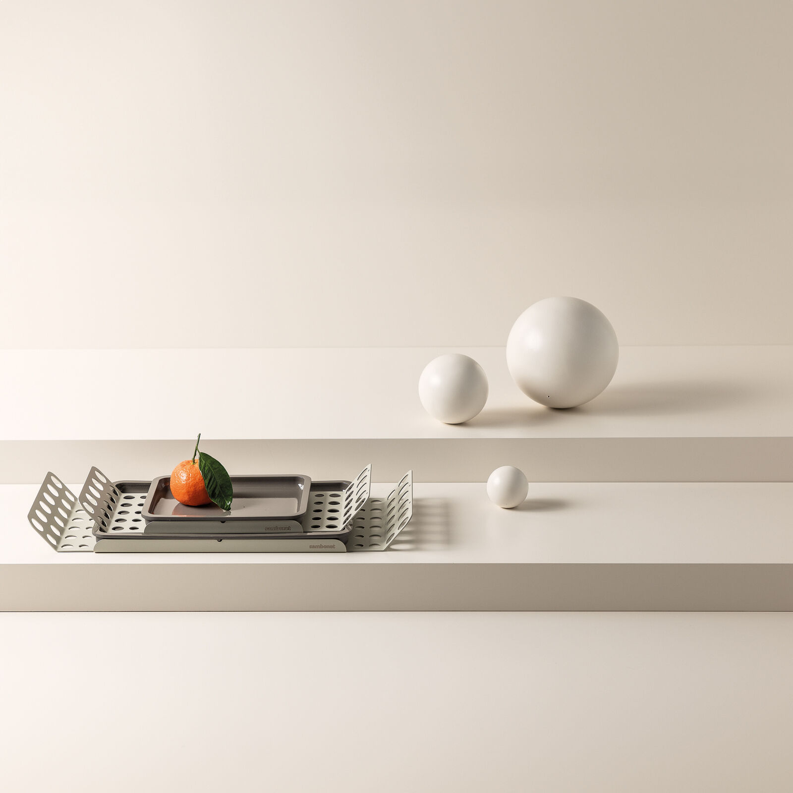 Big tray with laquered wood insert image number null