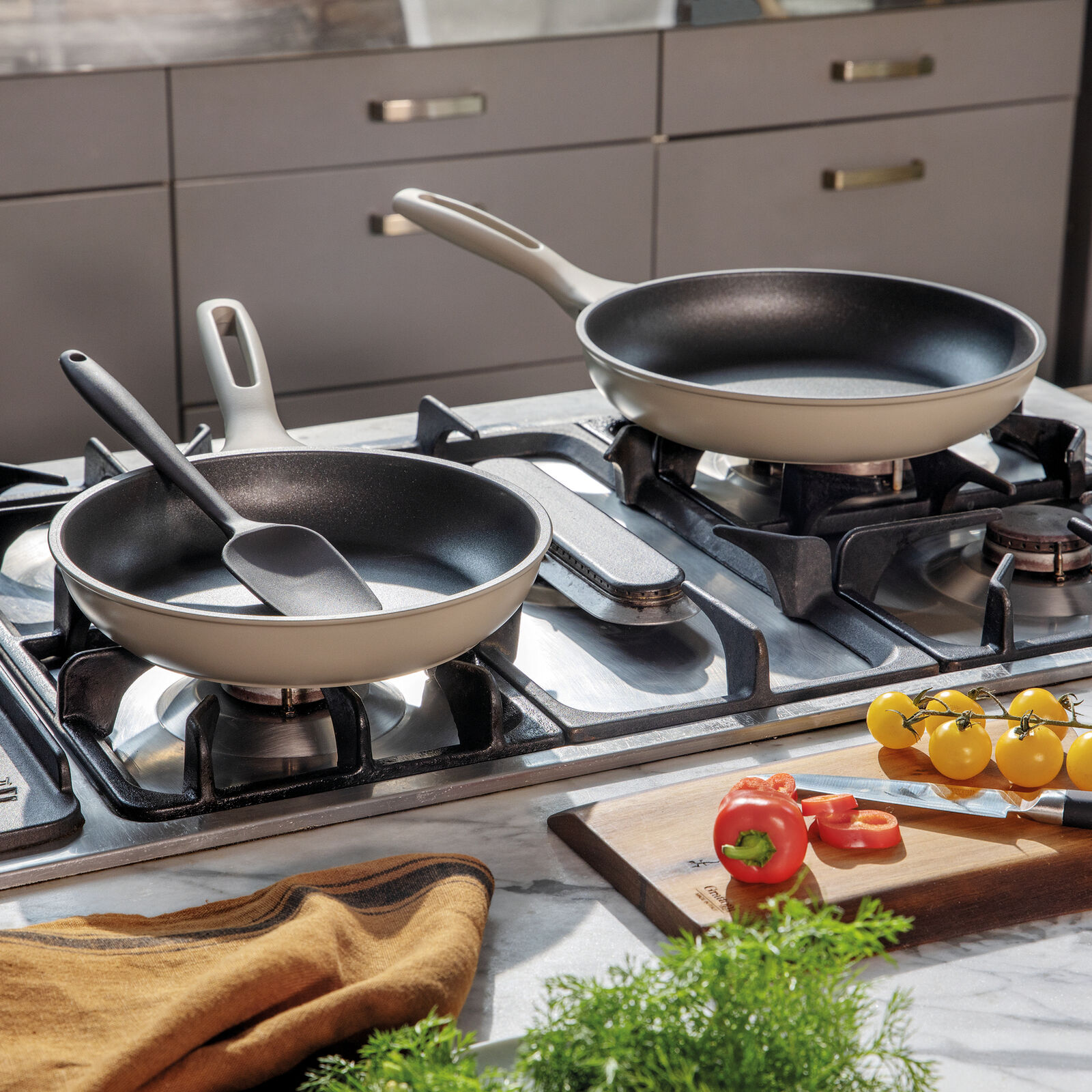 Cookware set 5 pieces  image number null