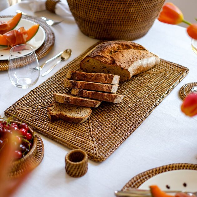 Tablemat  image number 2