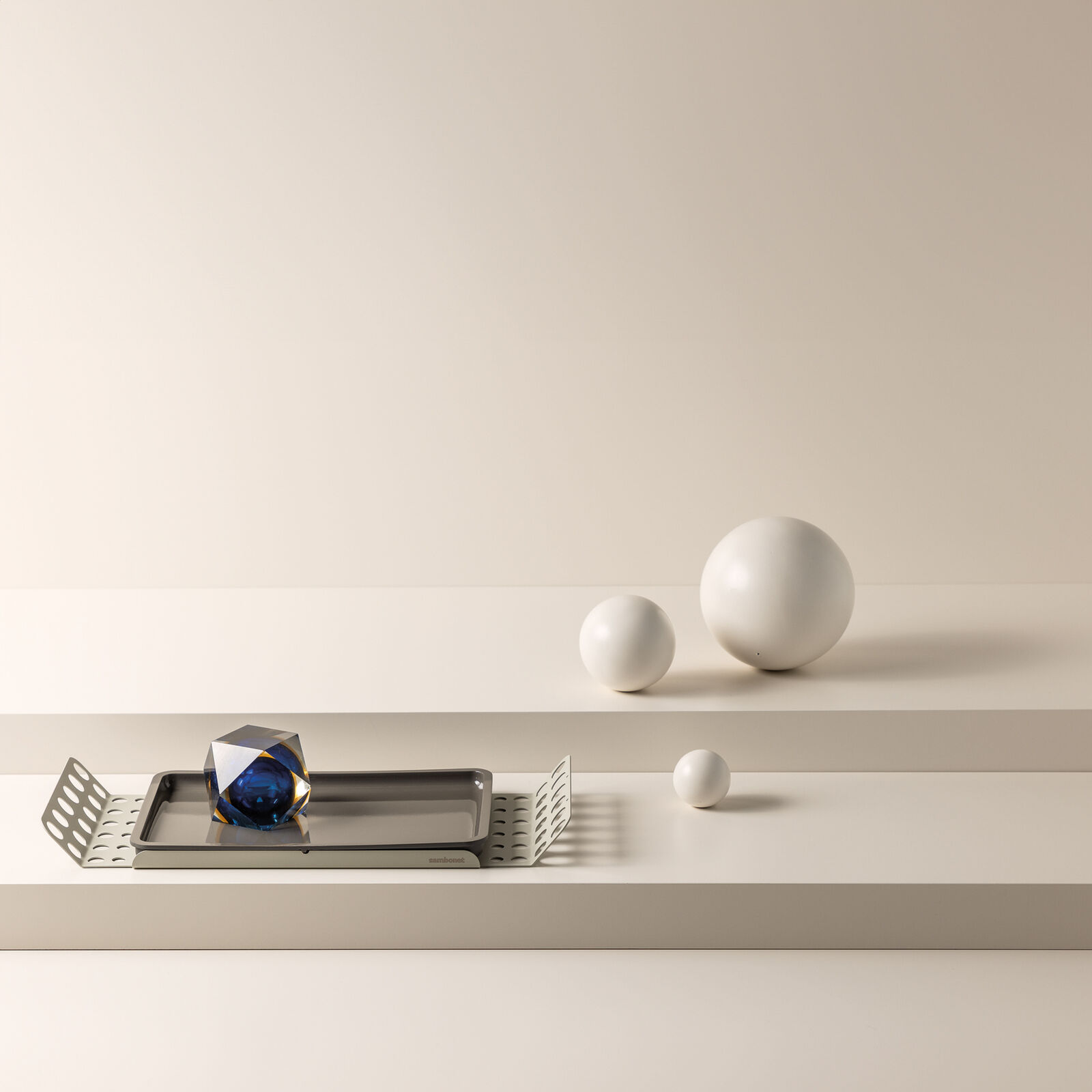 Big tray with laquered wood insert image number null