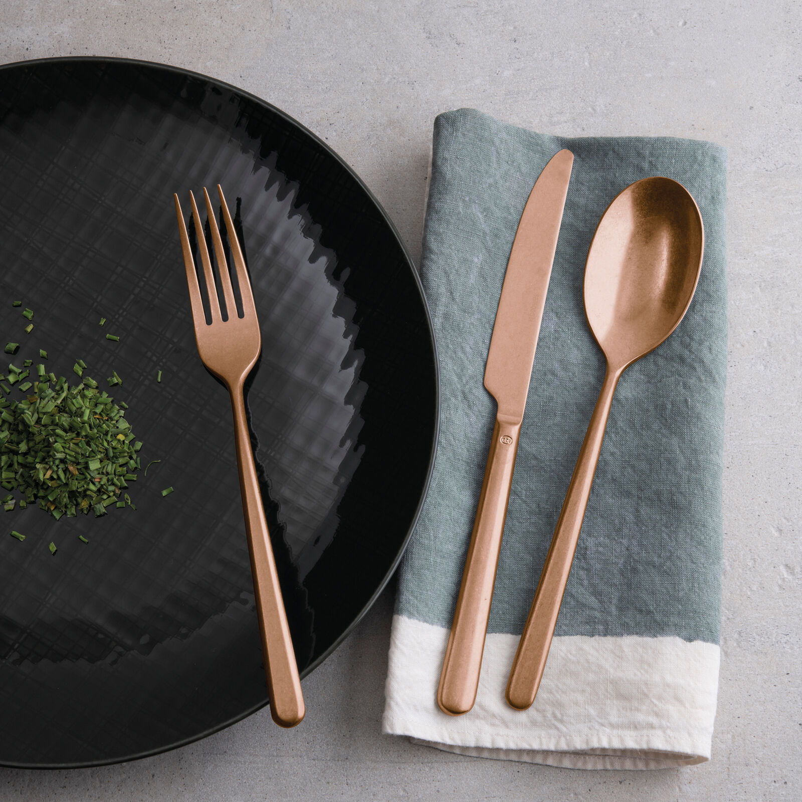 Ensemble de couverts à servir 2 pièces  image number null