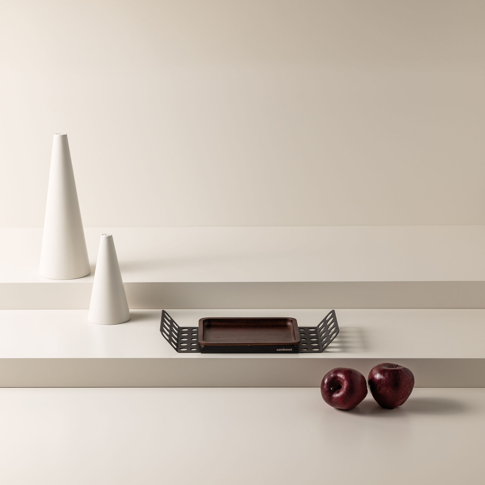 Small tray with acacia wood insert image number null