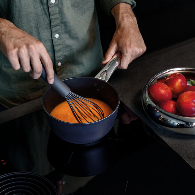 Saucepan  image number 3