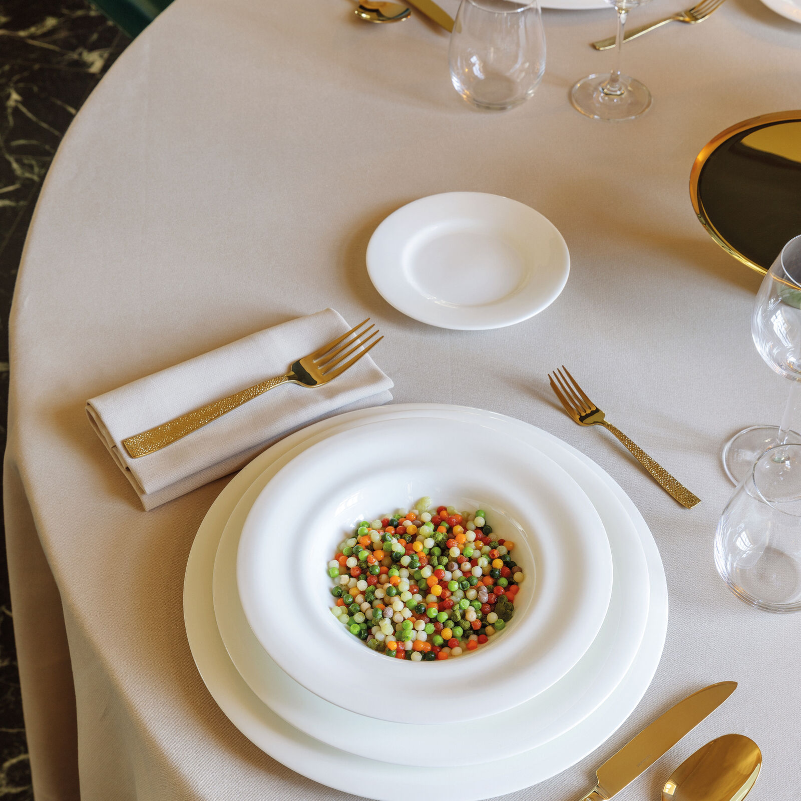 Servizio tavola 30 posate  image number null