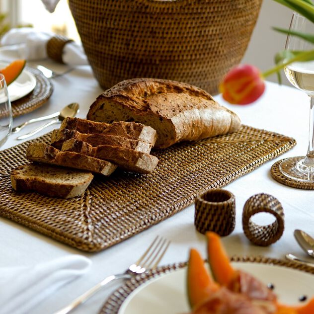 Tablemat  image number 4