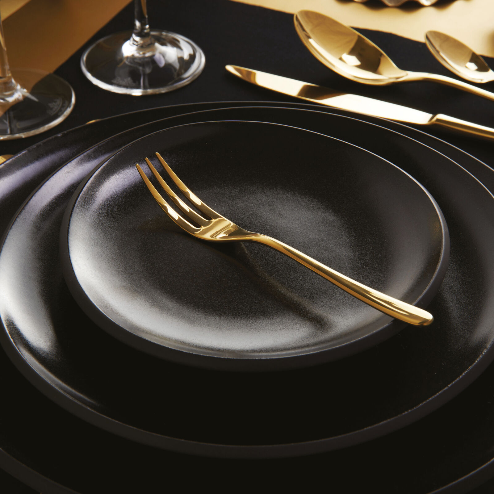 6 cake forks set  image number null