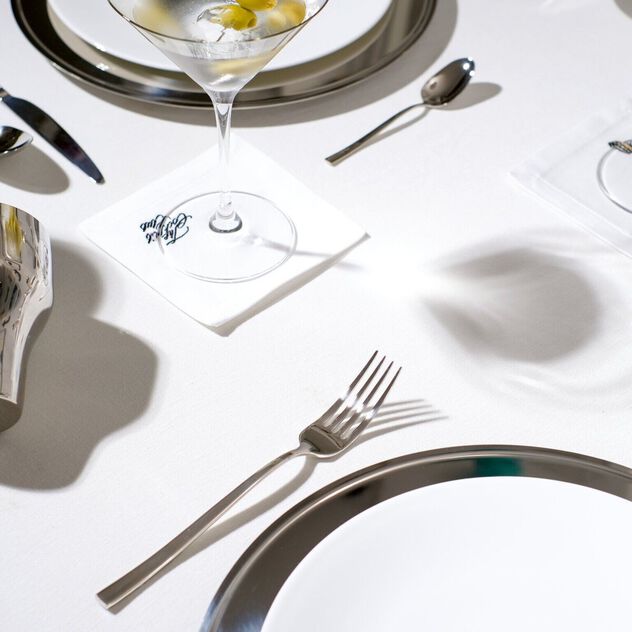 Set de couverts avec assiettes, 4 personnes image number 1