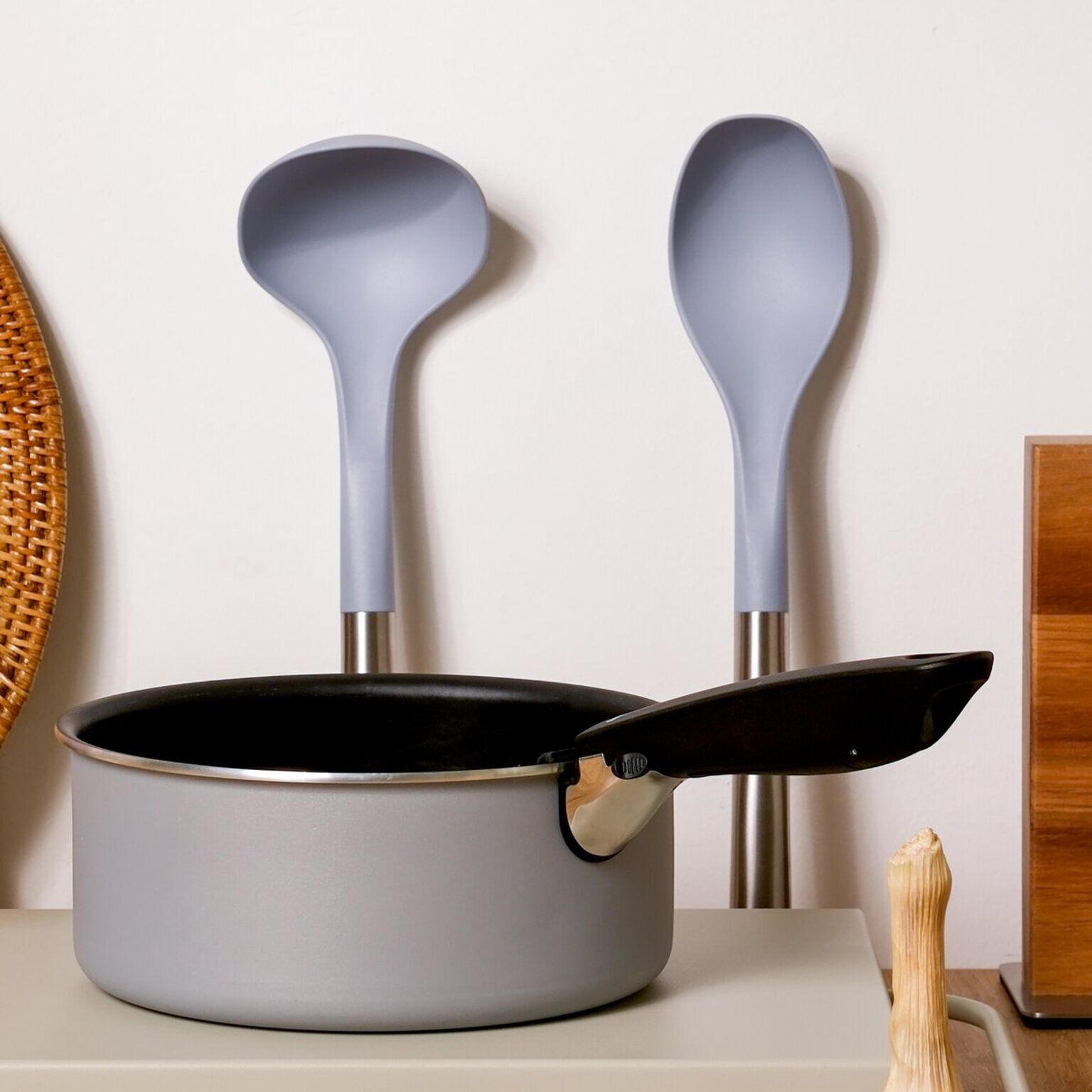 Ladle 2