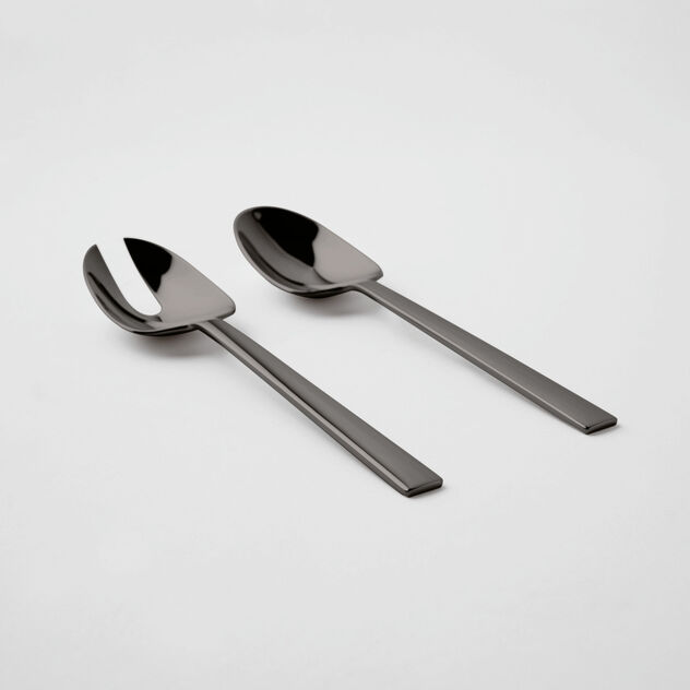 Serving set  image number 2