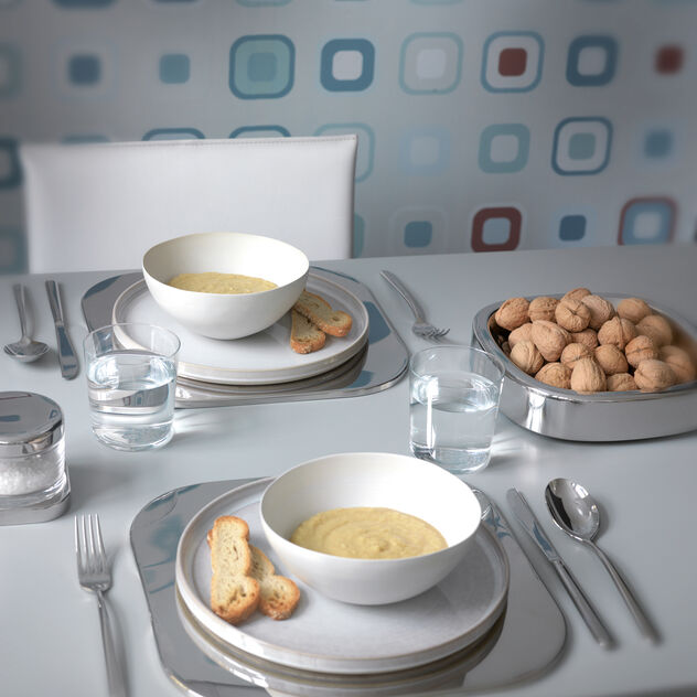 Bread basket  image number 1