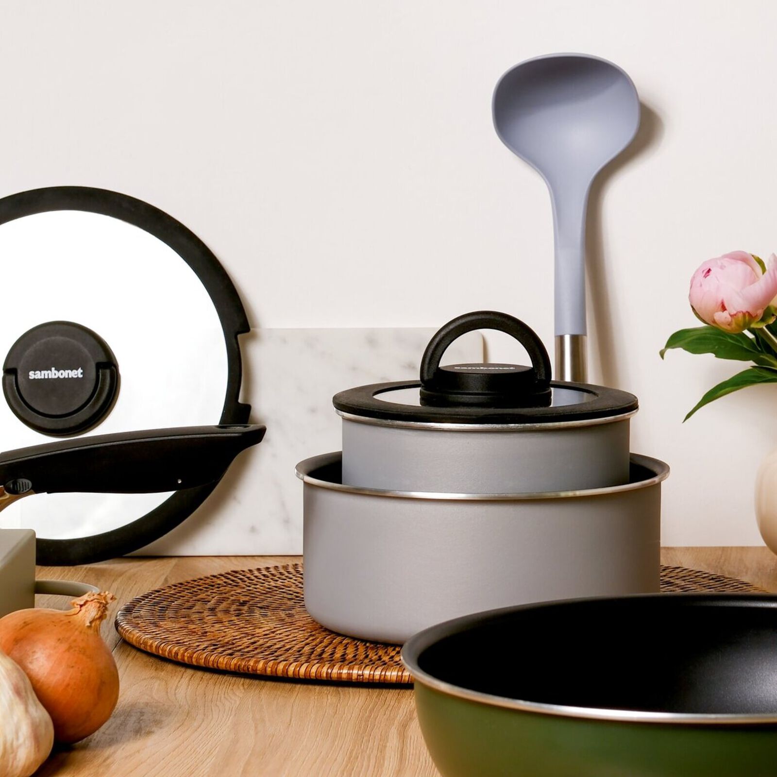 Saucepot  image number null