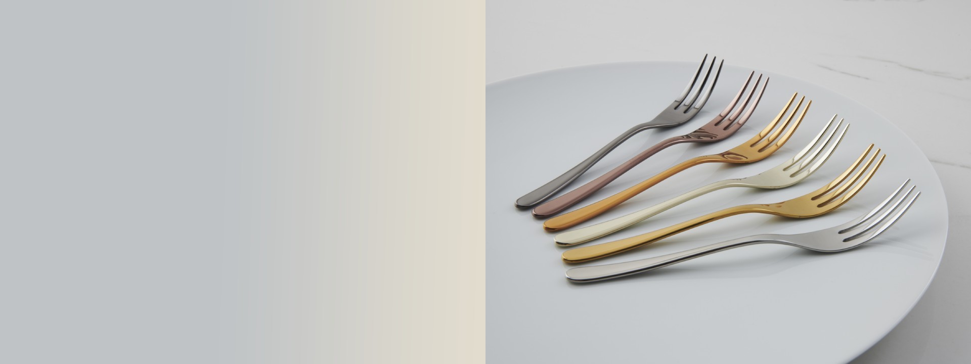 Cutlery by colour